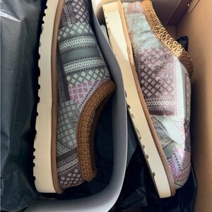 UGG Multicolor Tasman Taz Sash Footwear